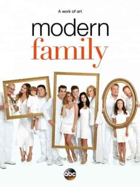 مسلسل Modern Family الموسم الثامن الحلقة 16 السادسة عشر مترجمة